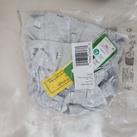 New with tags - Lot of 6 Pieces Carters PurelySoft Footie Pajamas Boys-18 months - Picture 12 of 13